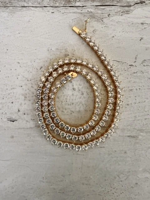 18k Gold Sapphire Heart Chunky Tennis Chain