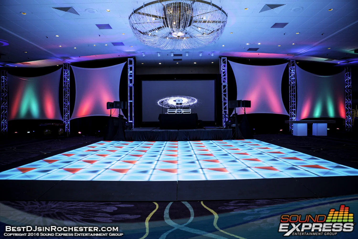 Setup with Logo 5 (1 of 1).jpg