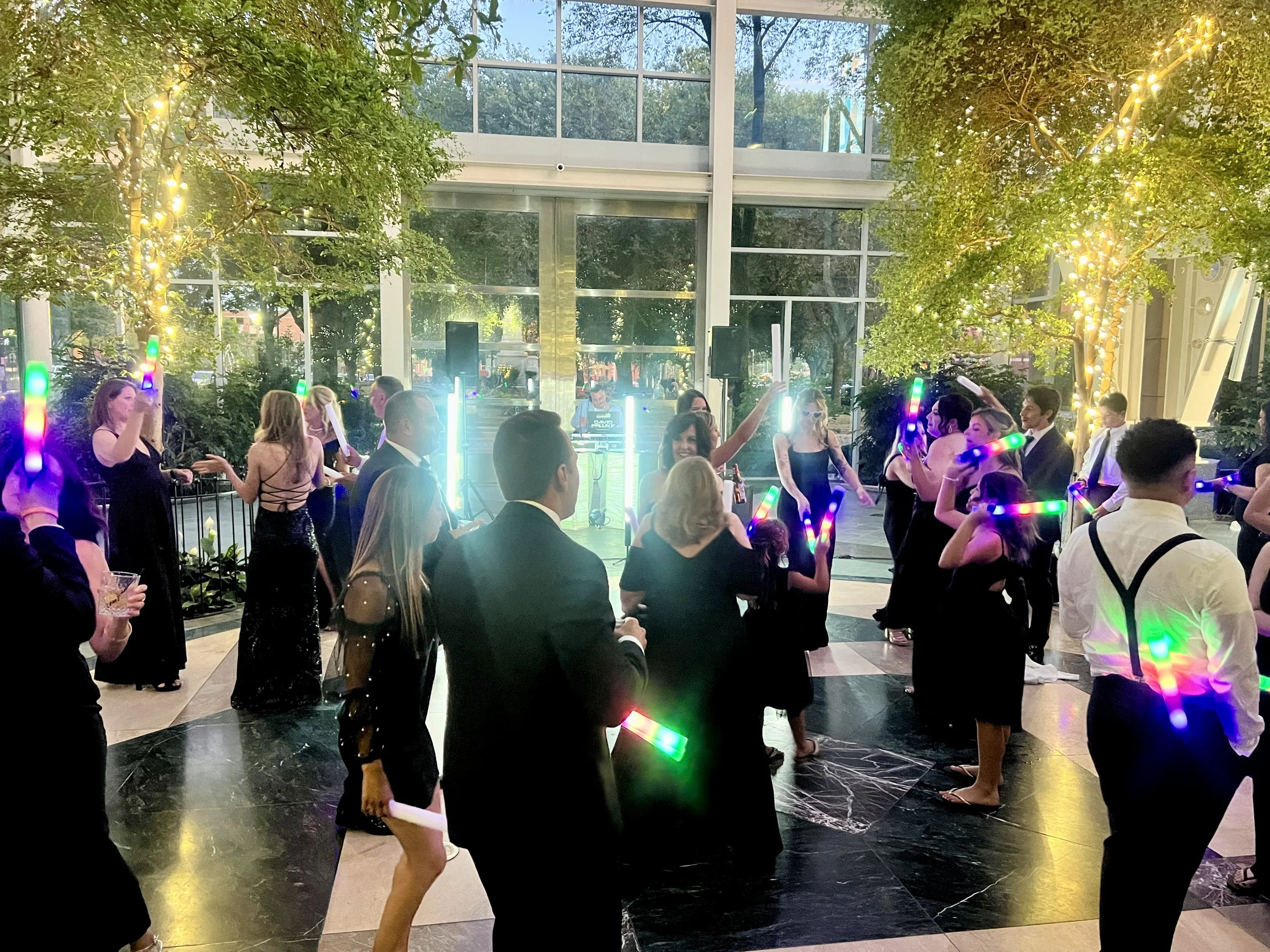 Wintergarden Wedding DJ