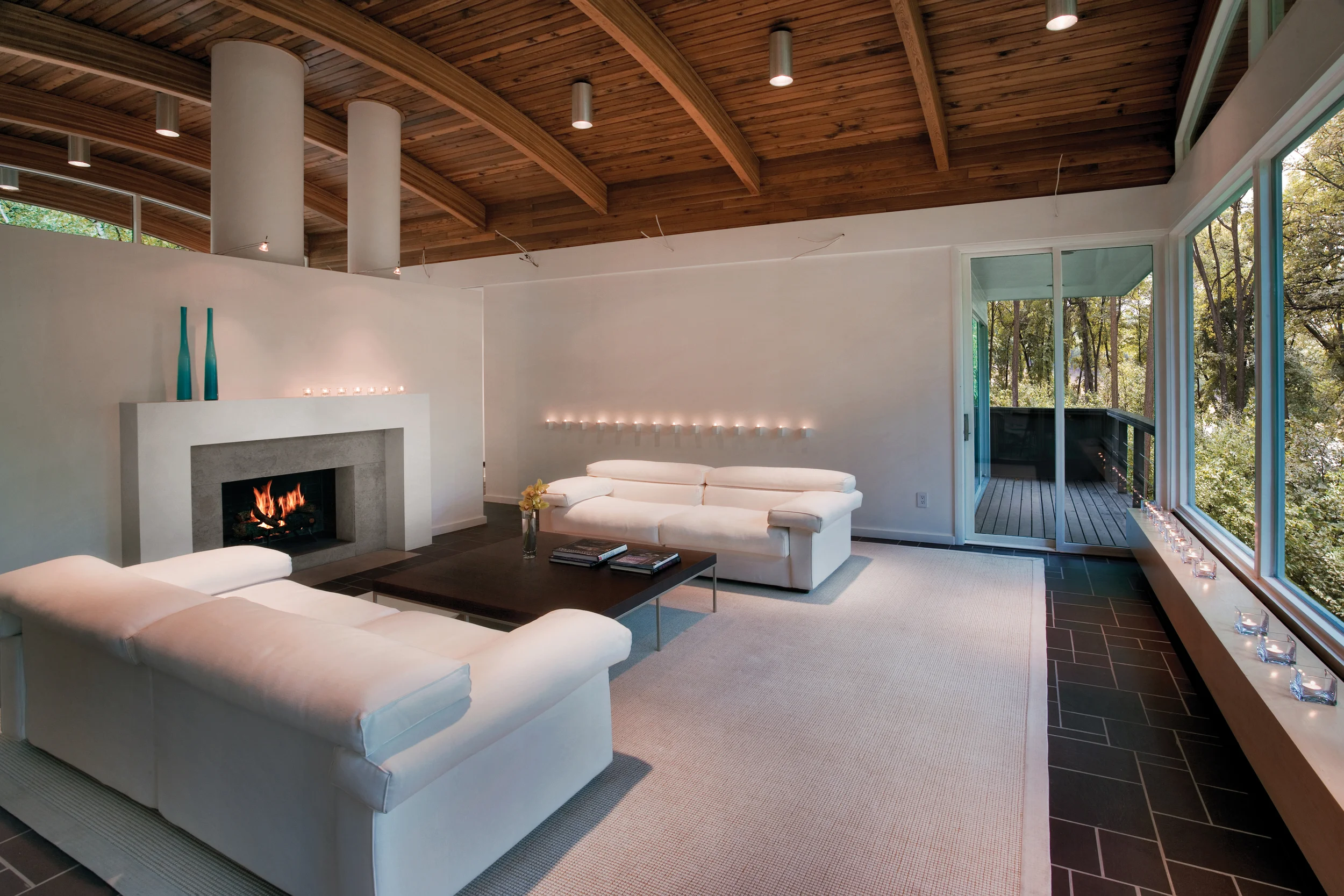 South Drive Renovation, Winnipeg, Canada