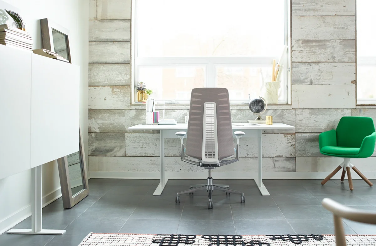 Fern Task chair