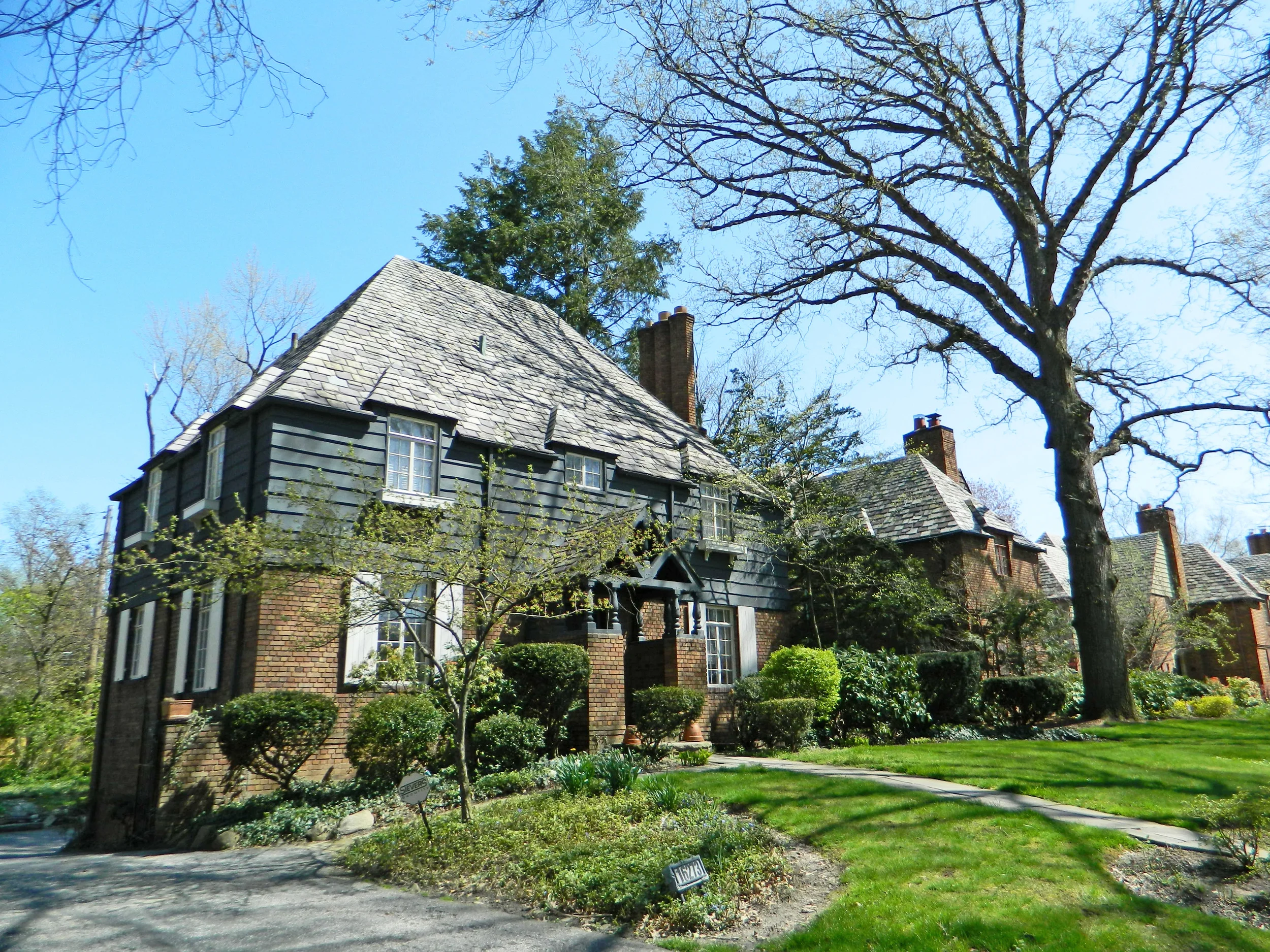 20130430044 E Cleveland Forest Hills 16273 Brewster.jpg