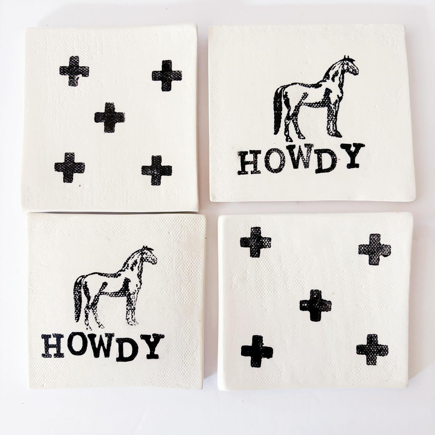 ⚡️ TODAY 9&ndash;4 ⚡️
@redo_market x @oc_fair
Handmade. Vintage. Music. Eats.
All the good stuff, all in one place!!!
#lunareececeramics 
#handmadeceramics 
#hechoamanoconamor❤️ 
#howdy
