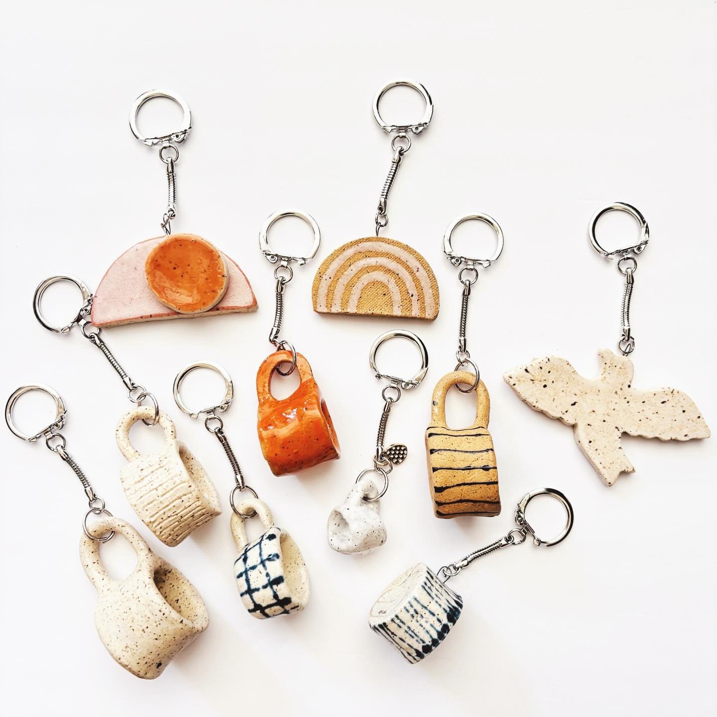 Found the key to my heart&hellip; and it&rsquo;s not a metal chain &mdash; it&rsquo;s a hand-molded ceramic charm! 🔑💫 

Shopping handmade helps unlock dreams, one little pot or trinket at a time. 

#HandmadeCeramics #KeyToMyClay #BuyLocal #lunareec