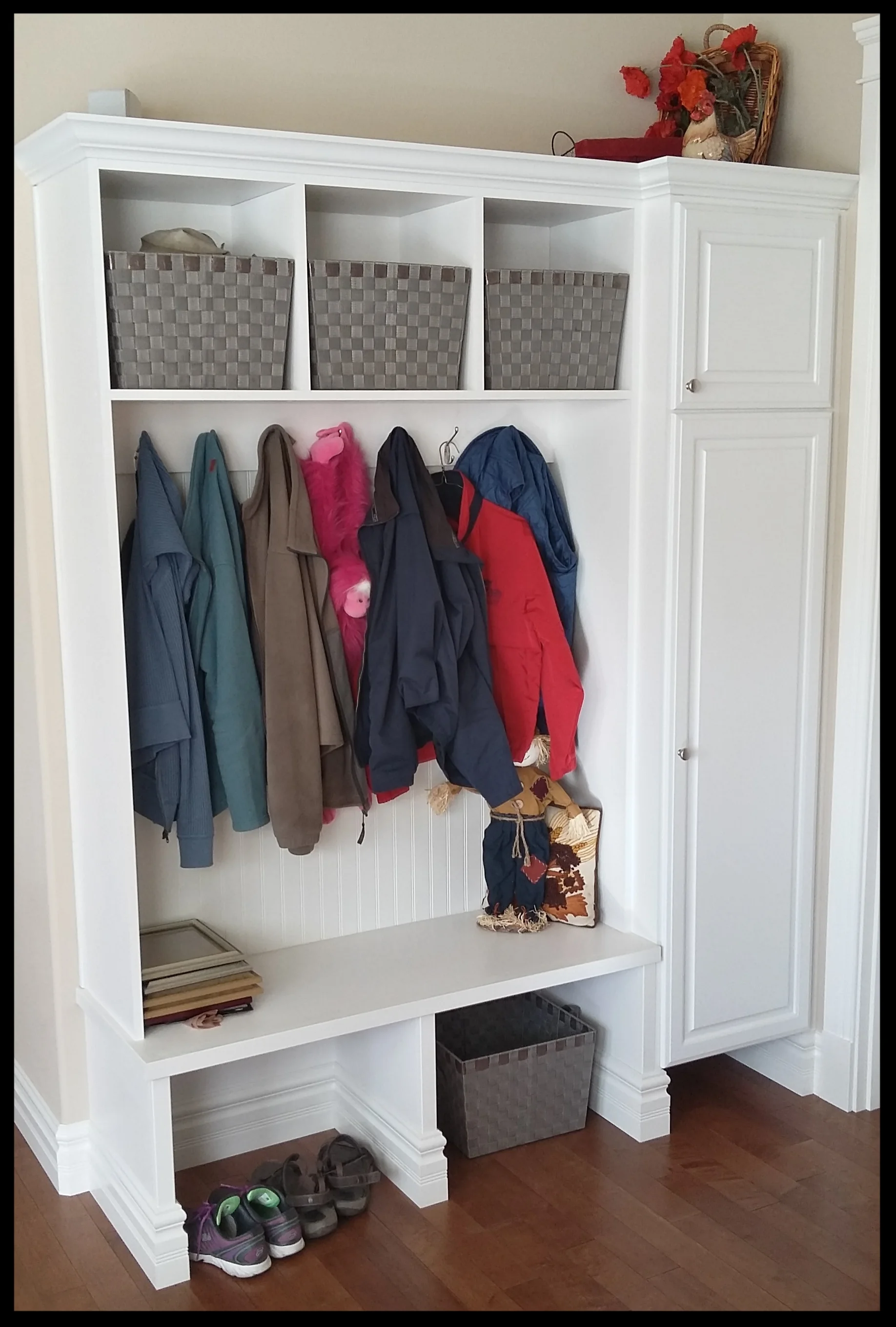 White Boot Bench with Beadboard