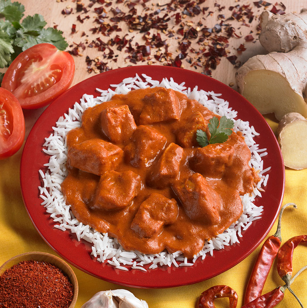 cropped-Chicken in Chili Vindaloo Sauce with Rice.jpg