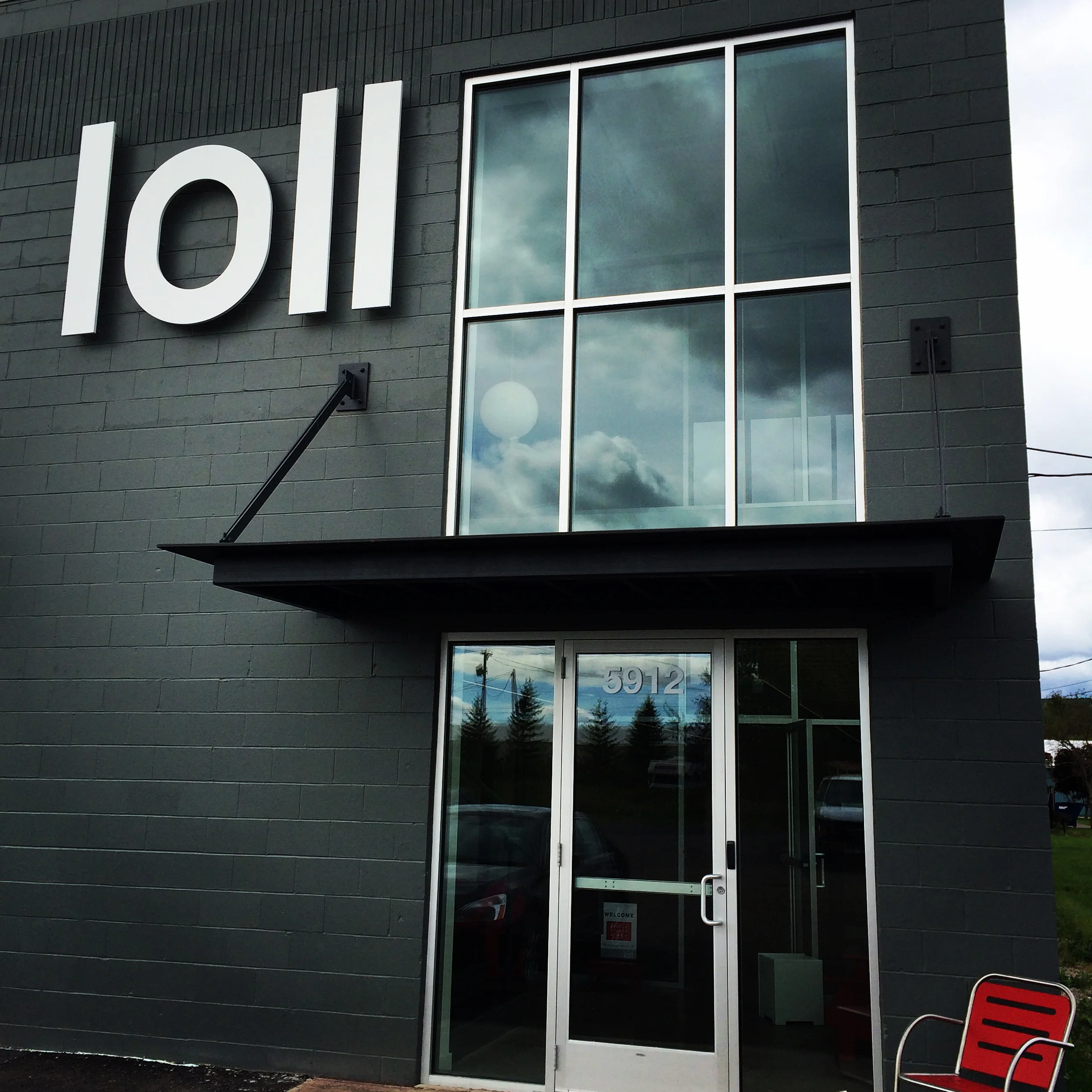  Main entry canopy.  with Hive Modular 