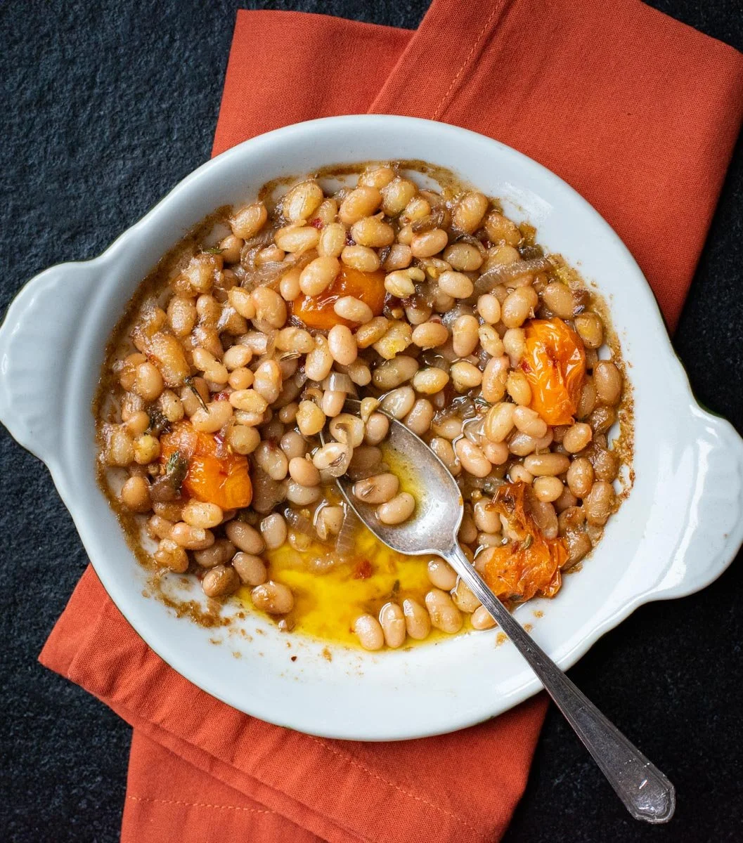 Baked alubia beans_elegant food photography 1.jpeg