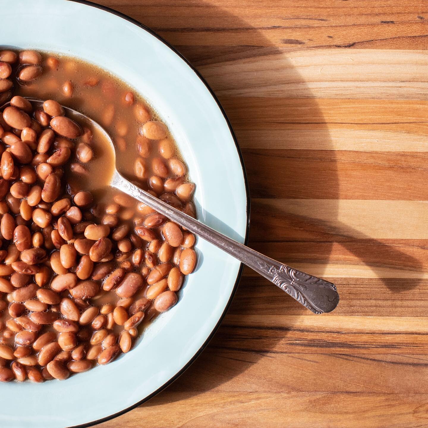 Beans &amp; beams 🌞

#foodphotography #foodphotographer #photographyfood #foodphotographyandstyling #foodphotography📷 #foodanddrinkphotography #foodproductphotography #foodandphotography #foodartphotography #foodphotographers #foodstagram #foodporn