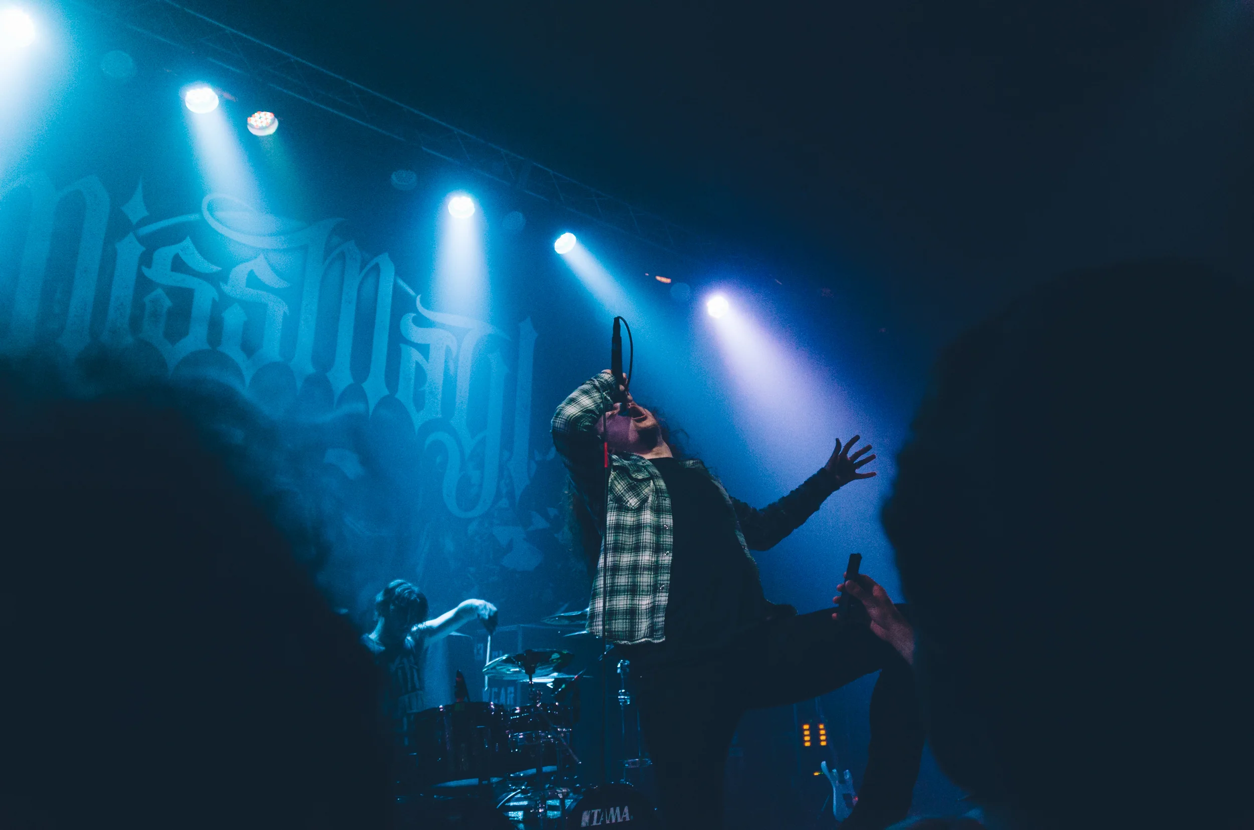 WCAR-255.jpg