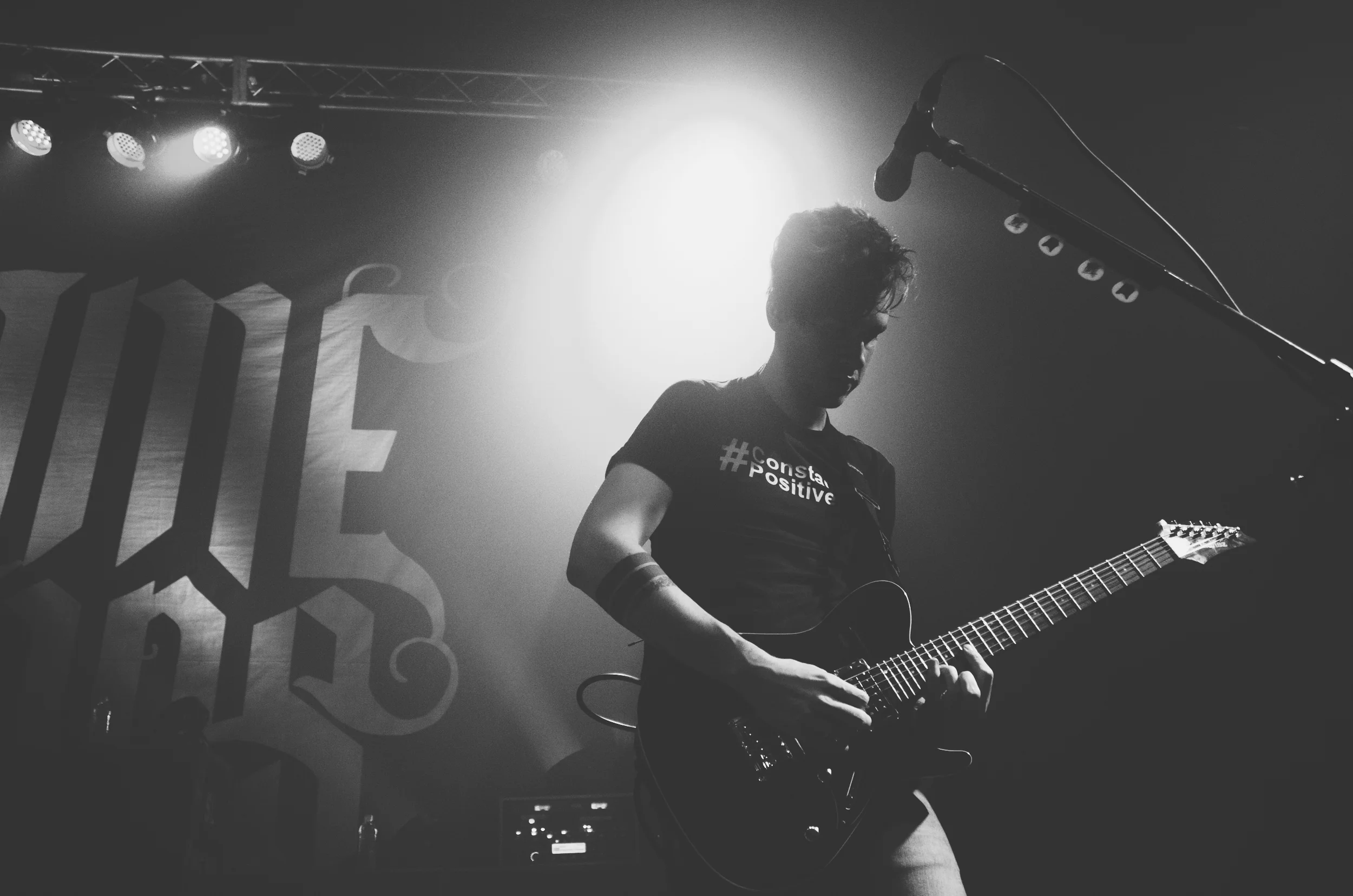 WCAR-343.jpg
