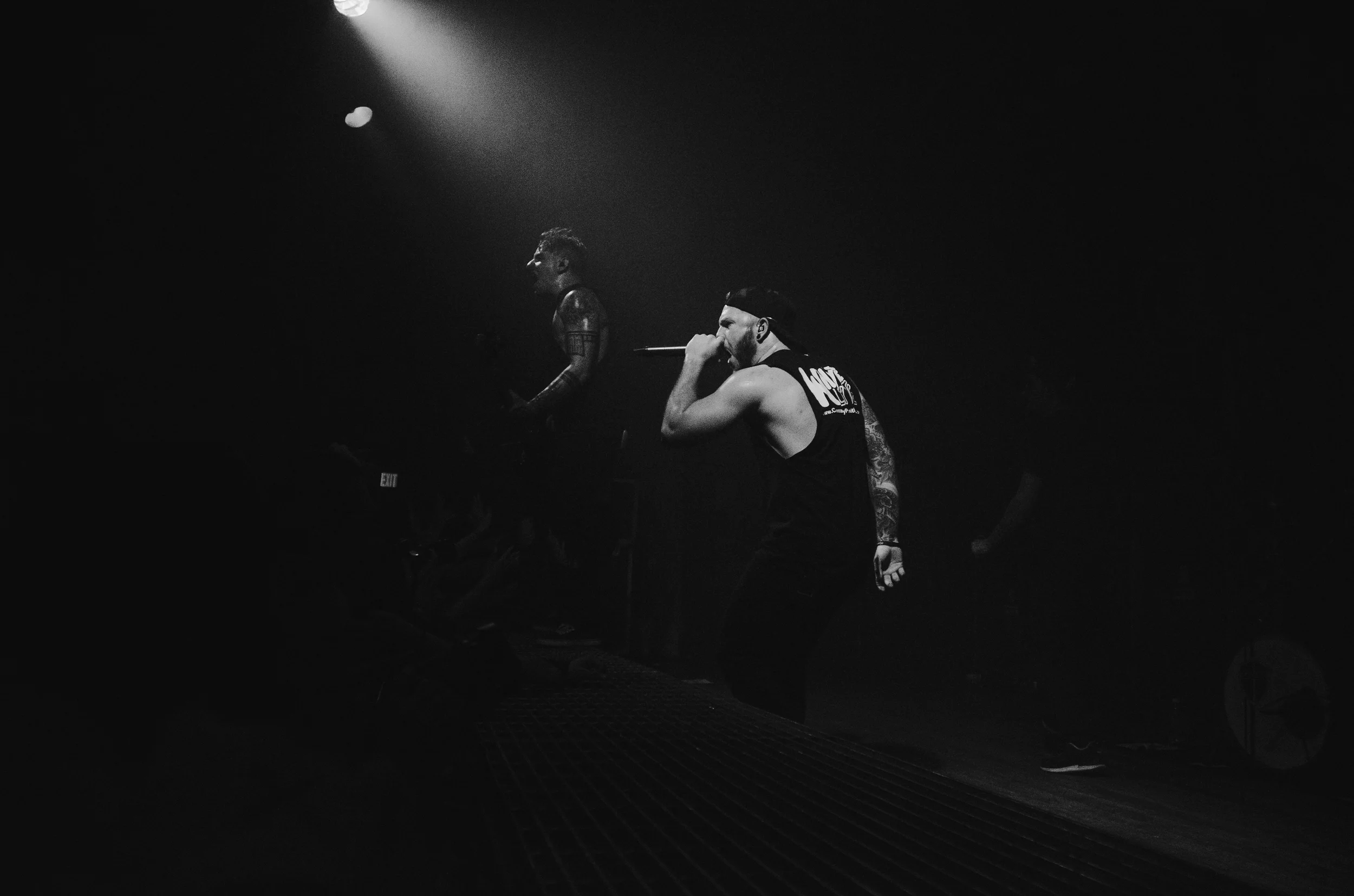 WCAR-351.jpg