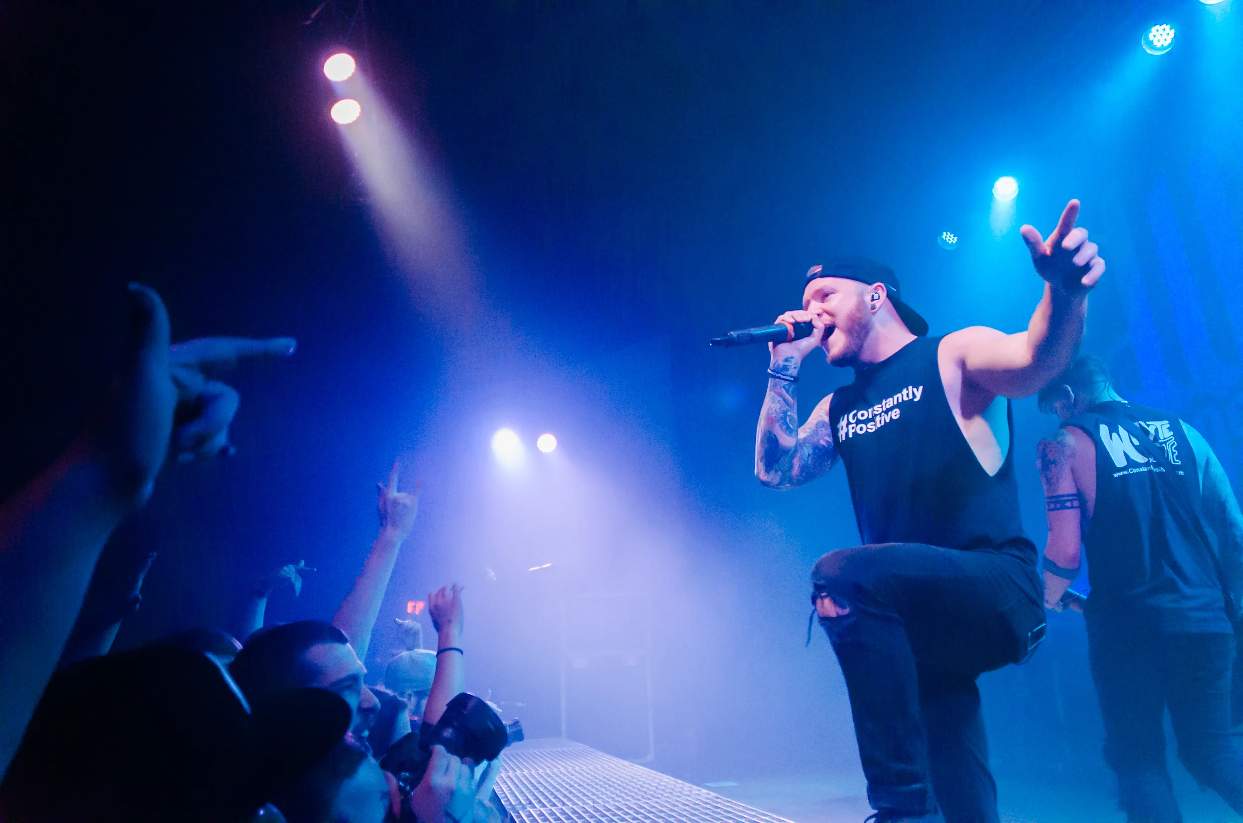WCAR-509.jpg