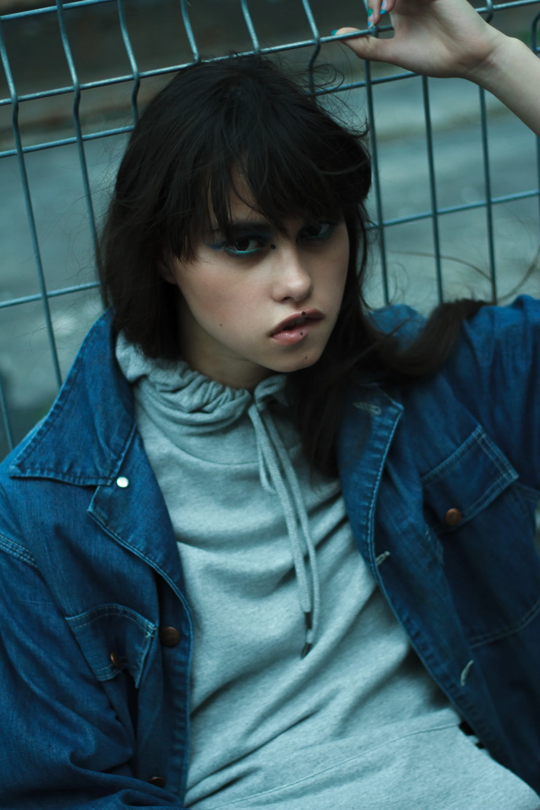 paoloazarraga-fence lip: claudinebaltazar : michellekrumov.jpg