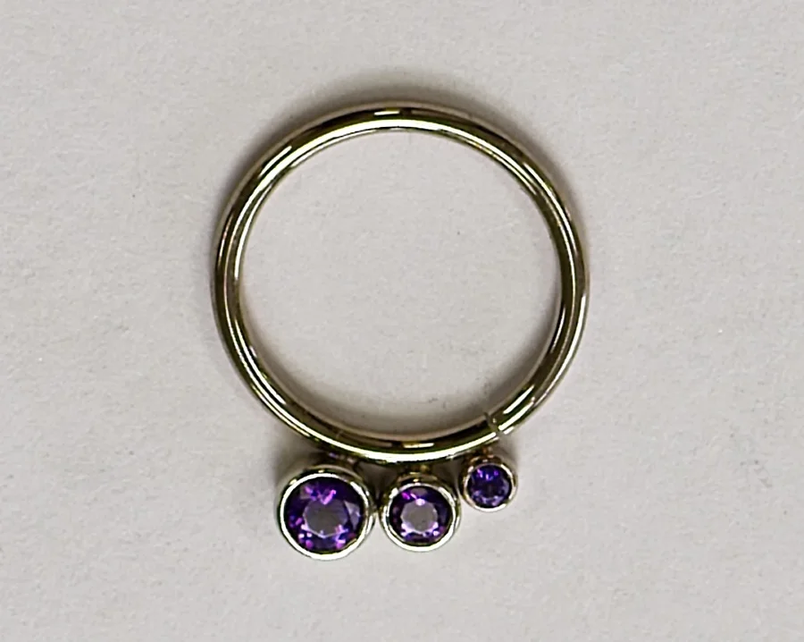 18k White Gold 3 Gem Seam Ring - Amethyst