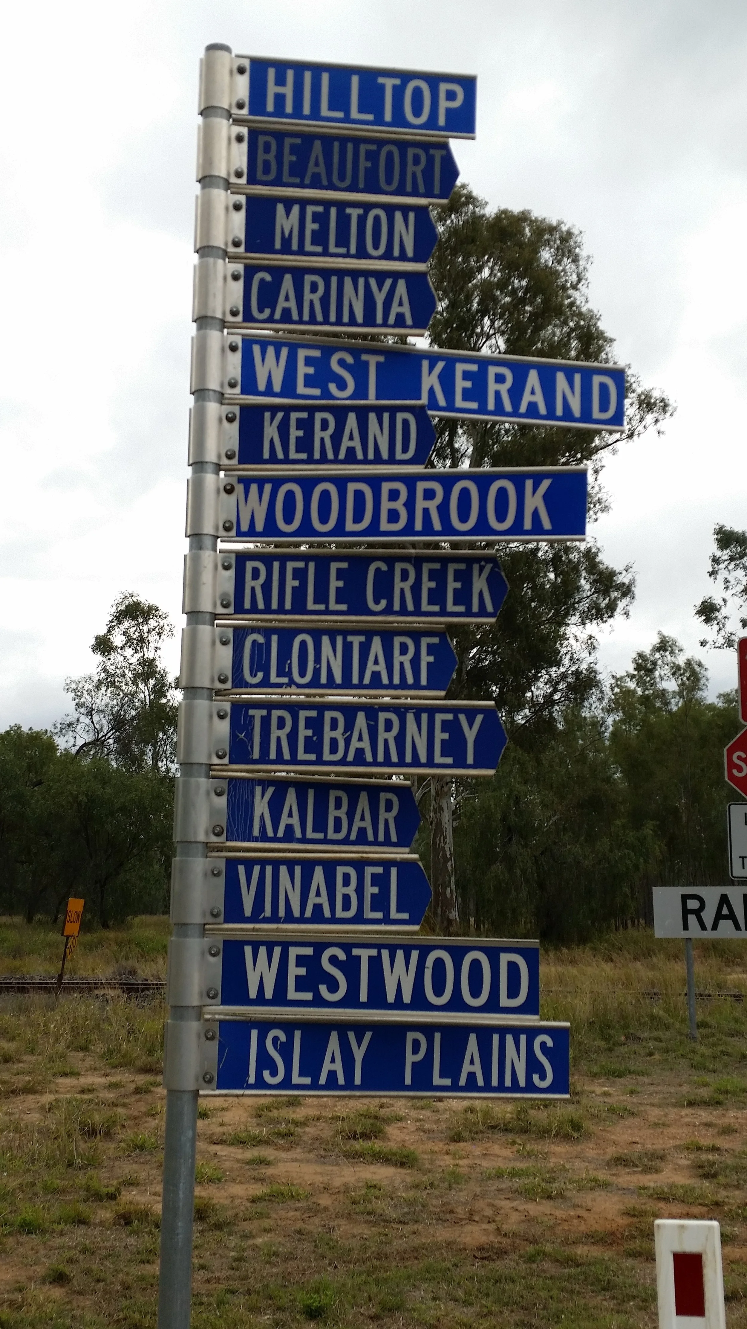 Melton Station sign 20160908.jpg