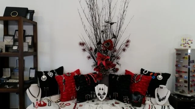 Donald Bevs Baubles3 20161014 sml.jpg