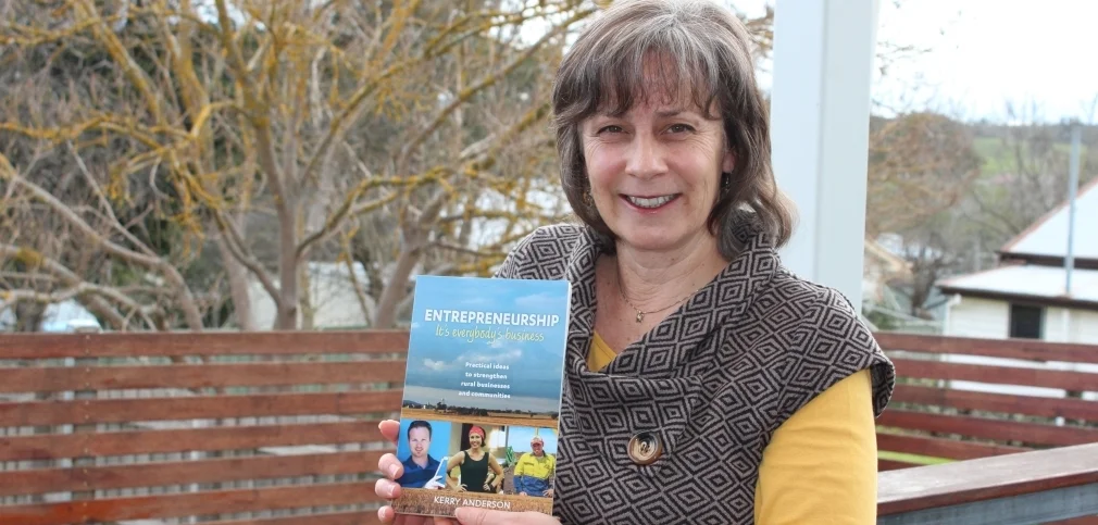 ANDERSON Kerry Book cropped.jpg