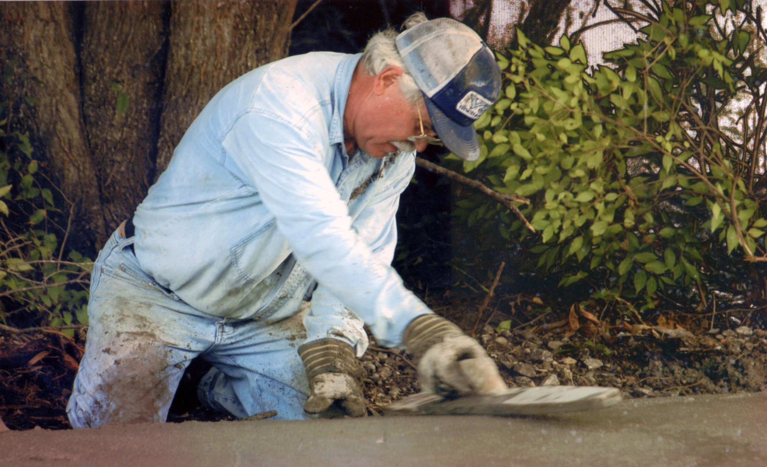 WDM trowel.jpeg