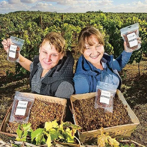 sultana sisters 2.jpg