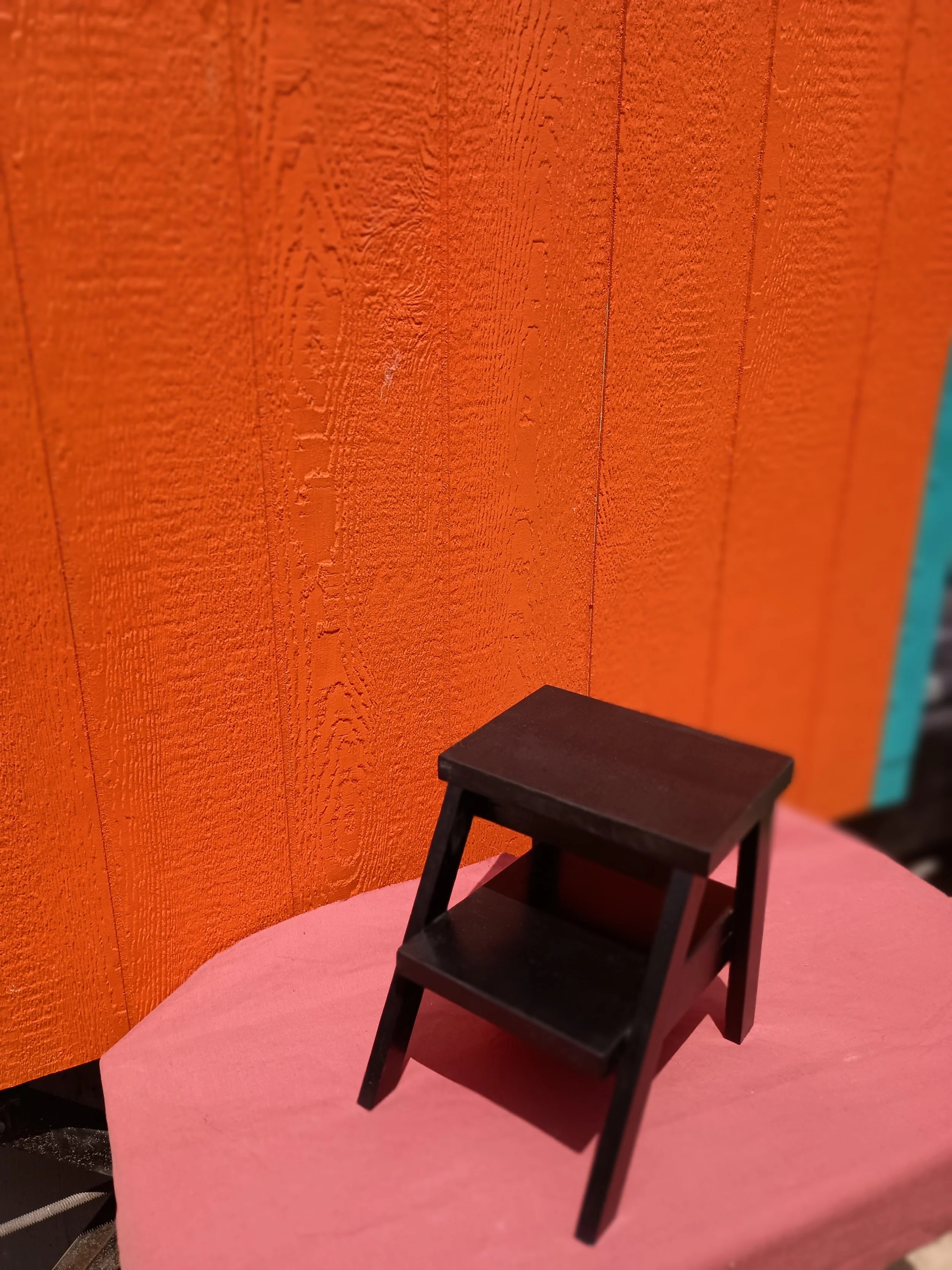 Childs Stool, Blk.jpg