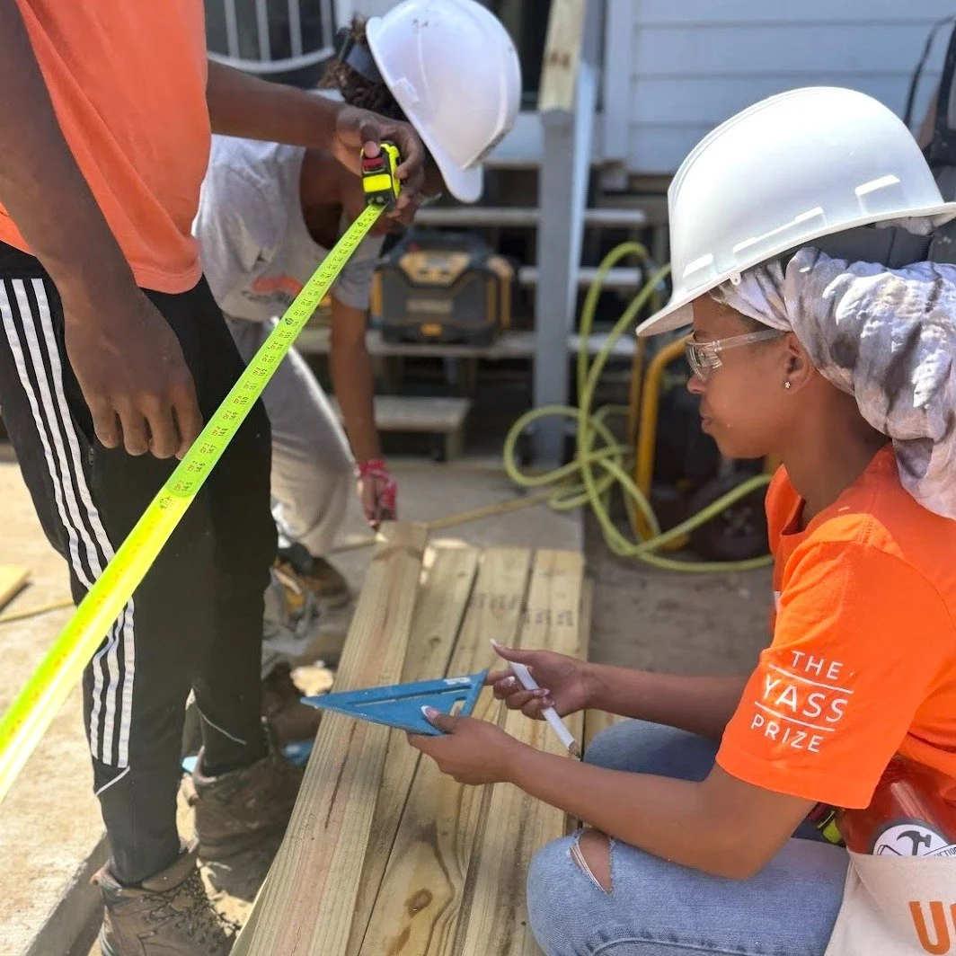 Big energy on our Community Build Day 🔨✨

Thanks to the support of Airbnb, we had an incredible cross section of volunteers show up across TWO build sites&mdash;bringing their time, skills, and heart to the work. From first-time builders to seasoned