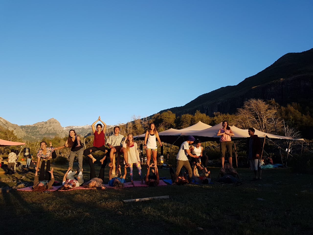 Group Acro Yoga
