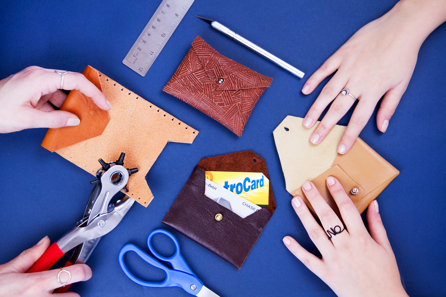 Make a Custom Leather Wallet