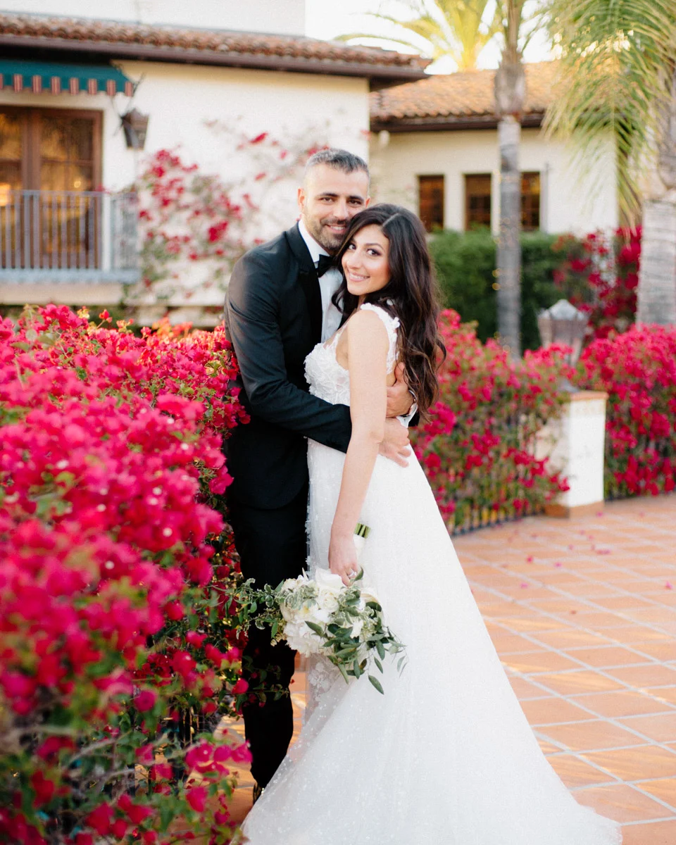 White wedding floral bouquet by Eddie Zaratsian - Wedding at Hummingbird Nest Ranch