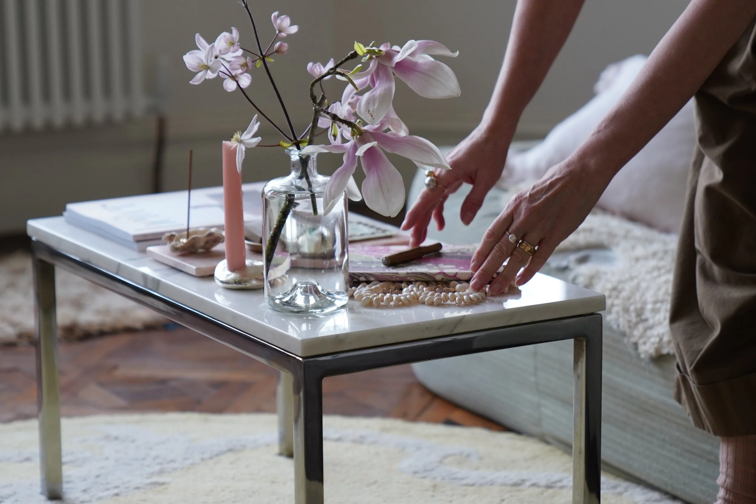 how to style a coffee table - emily chalmer of caravan style for heiter magazine