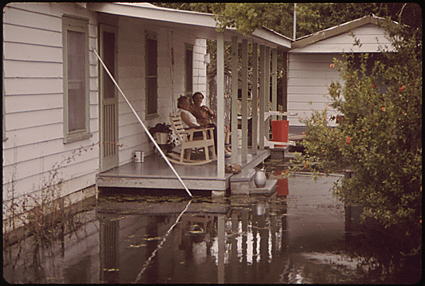 Pierre_Part_Porch_1973_Louisiana_Flood.gif