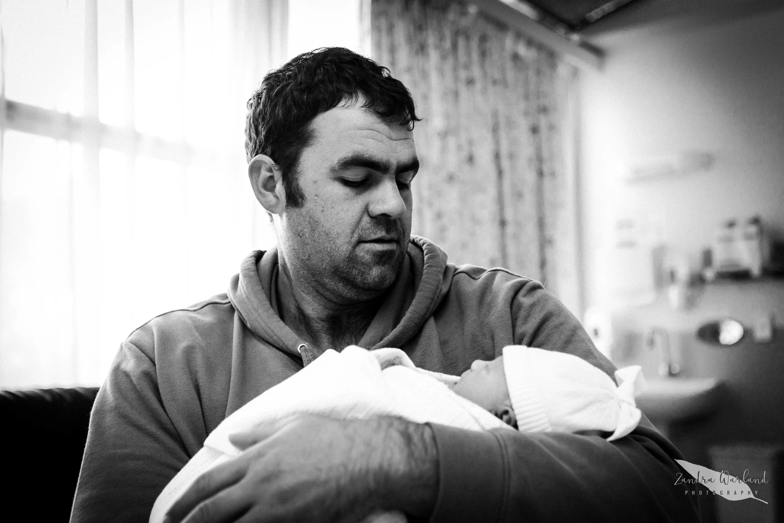 How my husband coped with his phobia of blood and hospitals while I gave birth. 