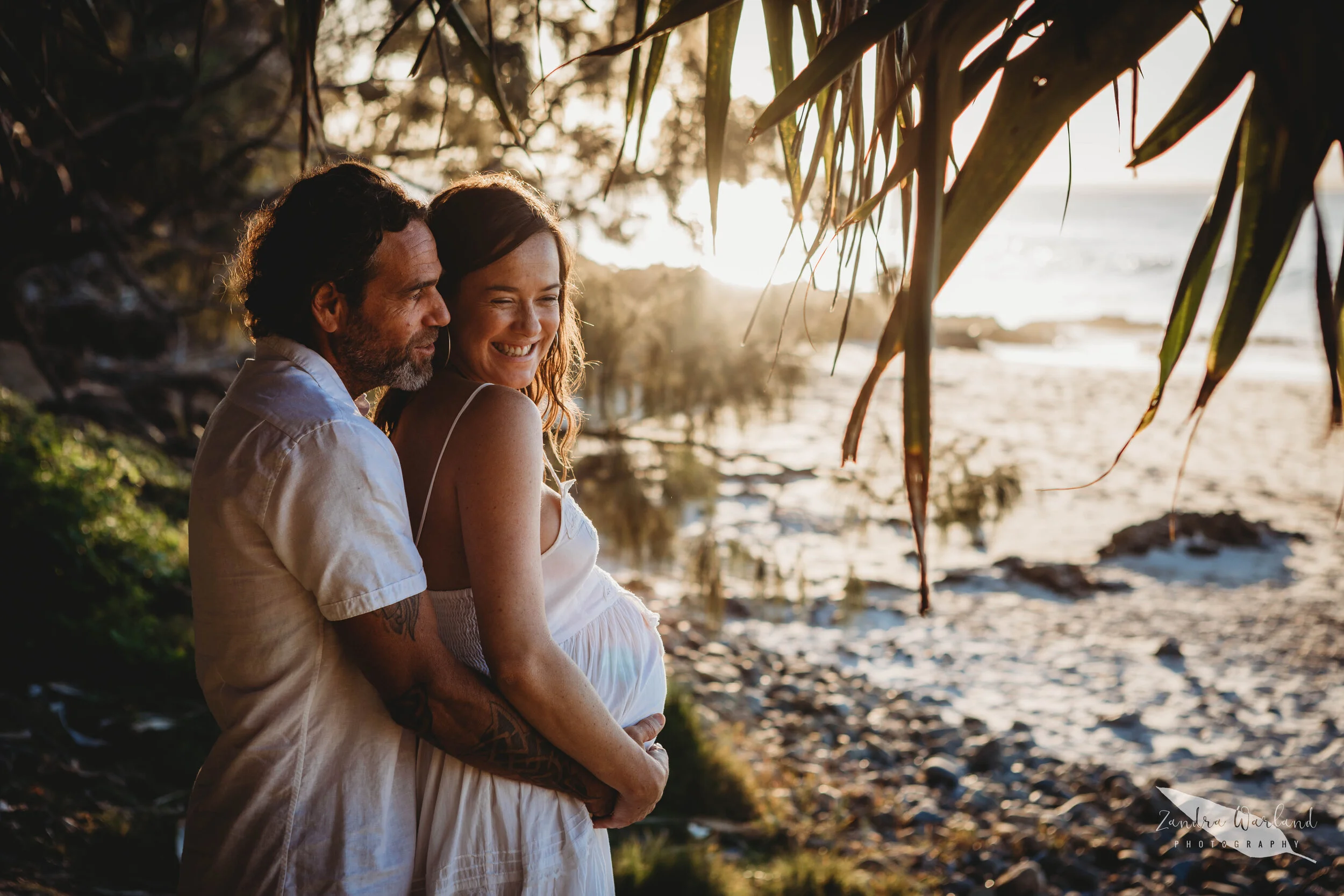 Hayley and Rafi - Byron Bay Maternity Photoshoot