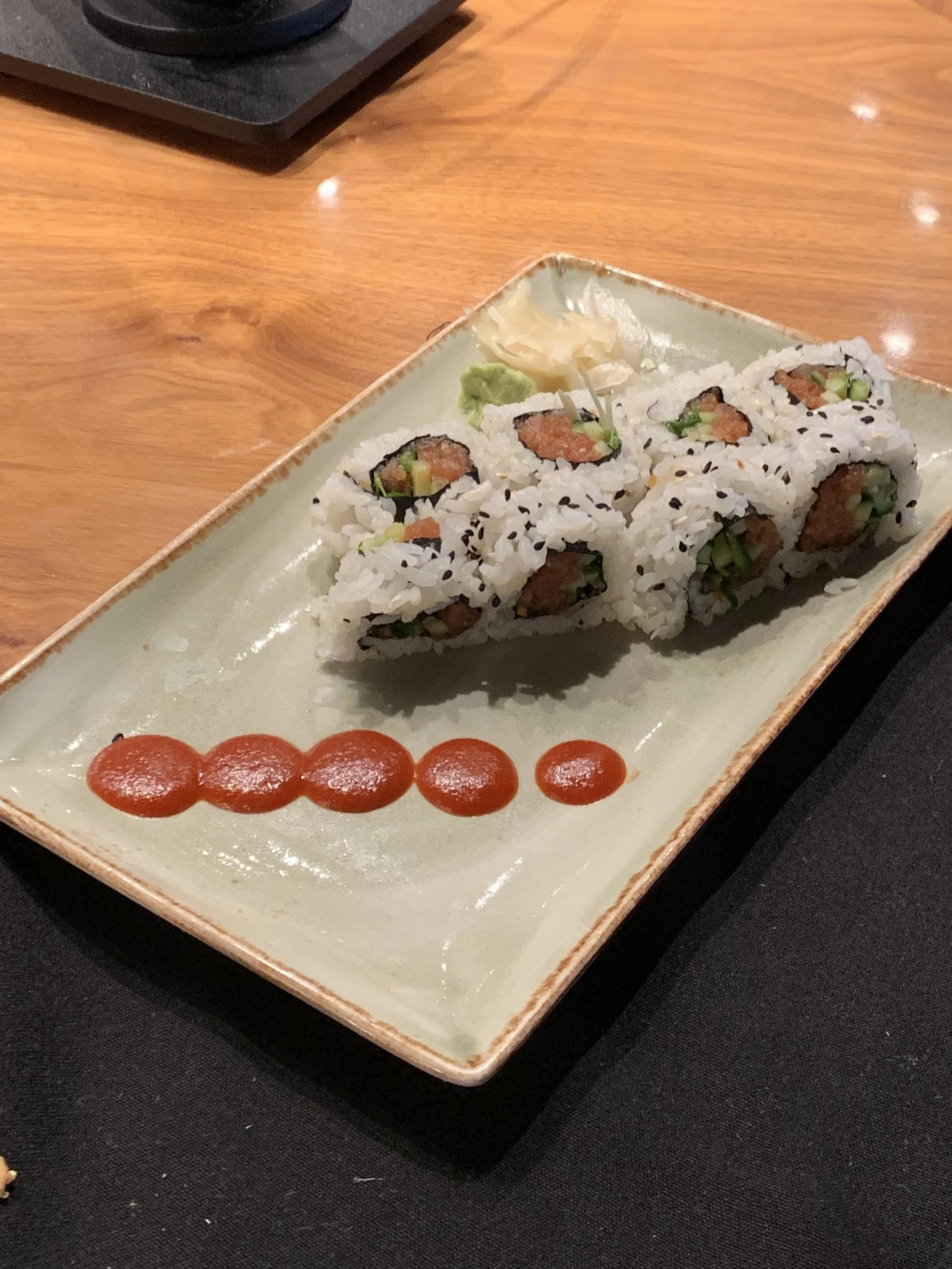 Very mediocre sushi