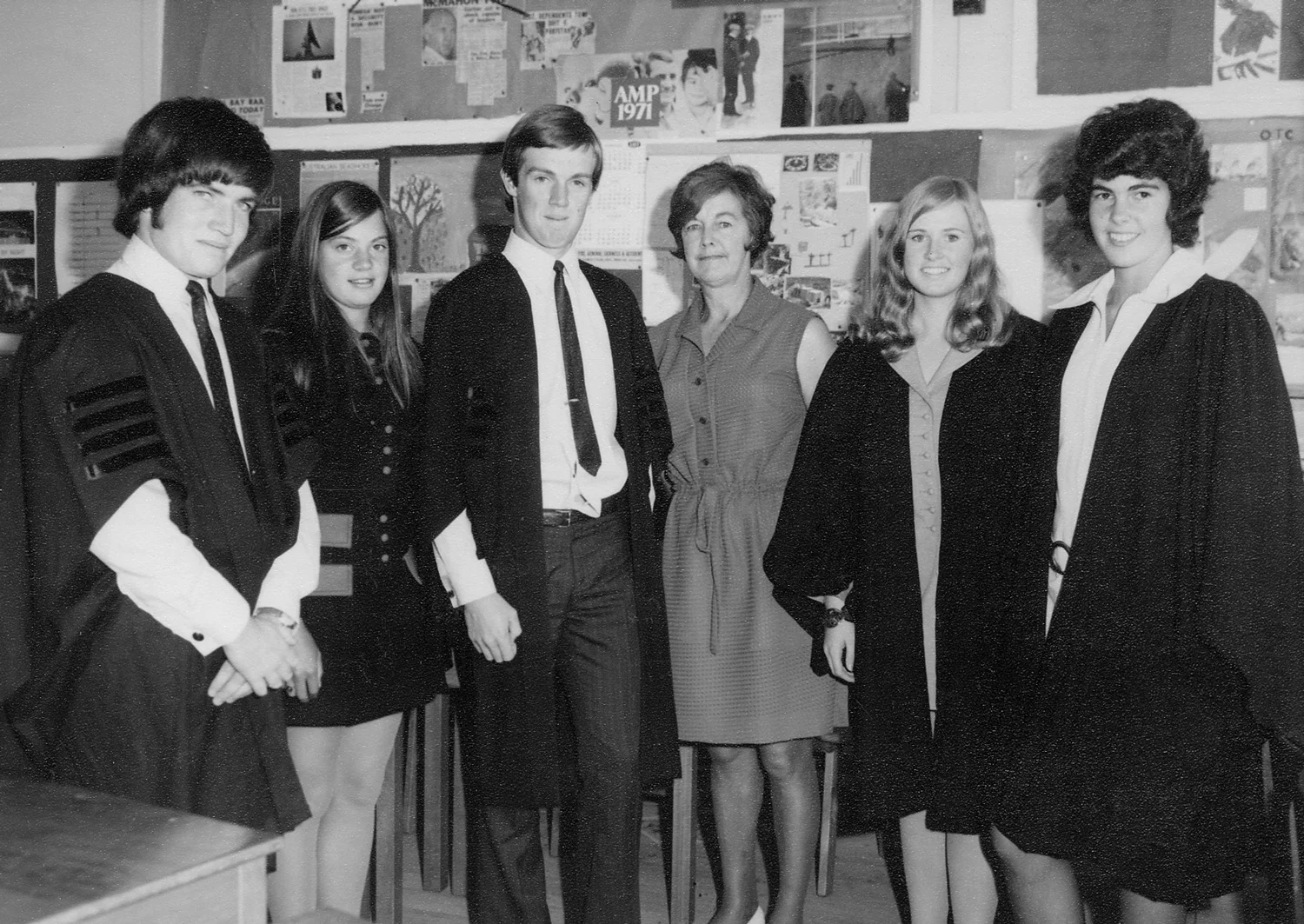 Return to Wesley Vale to thank Grade IV teacher Betty Parsons, Gilbert Walker, Heather Loane, Philip McKenzie, Christine Morris and Dimity Gilham, 1971