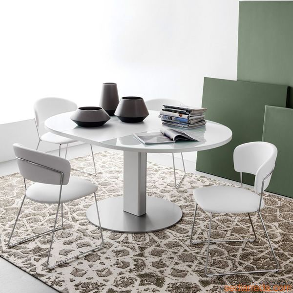 Room Scenes Casual Dining Living Quarters