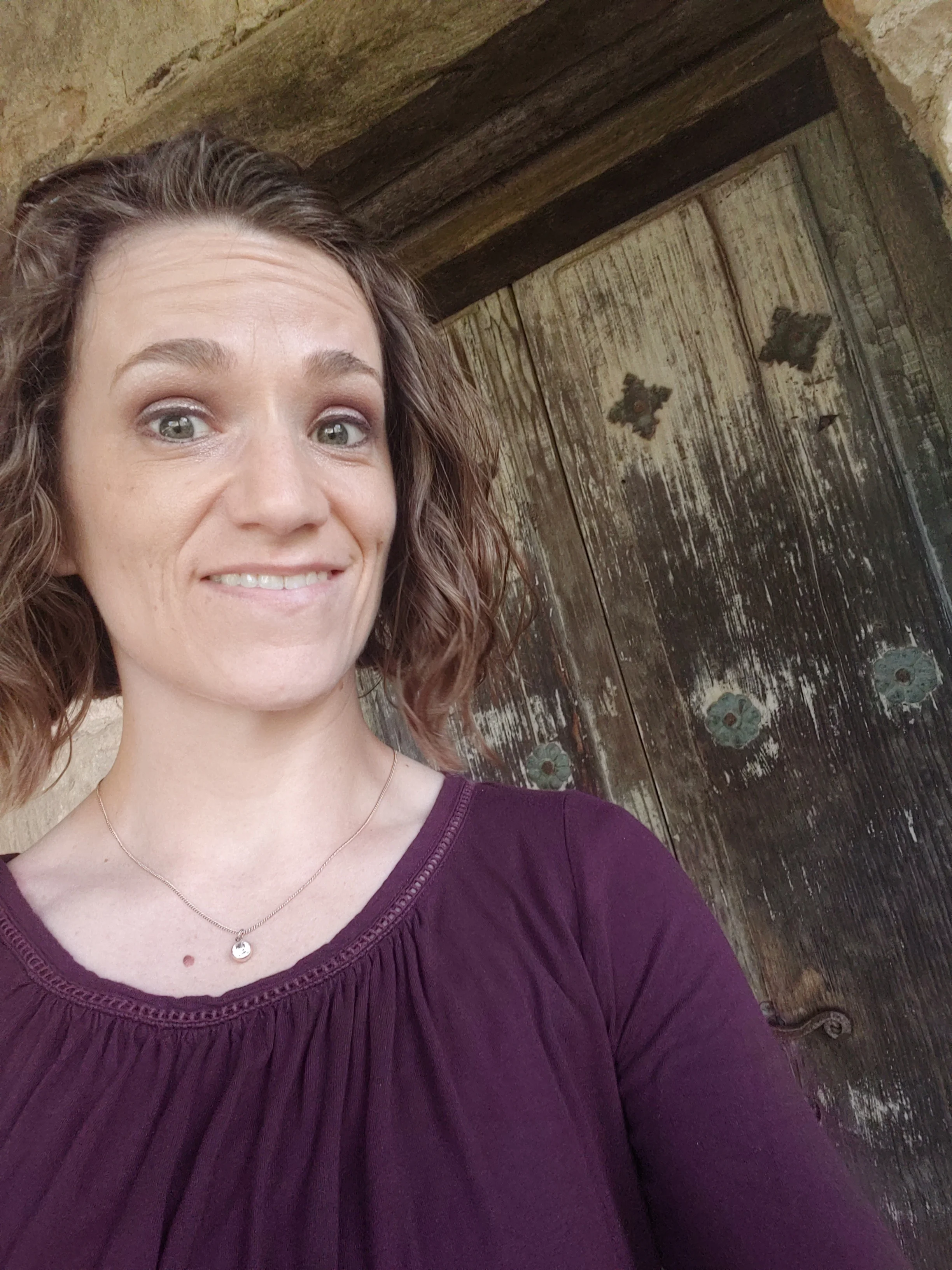 JULIE MILLER.jpg