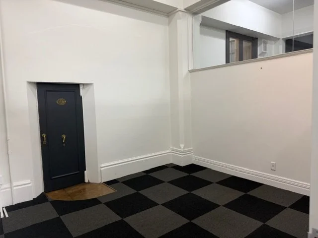 Vacant 1st floor 3.jpg