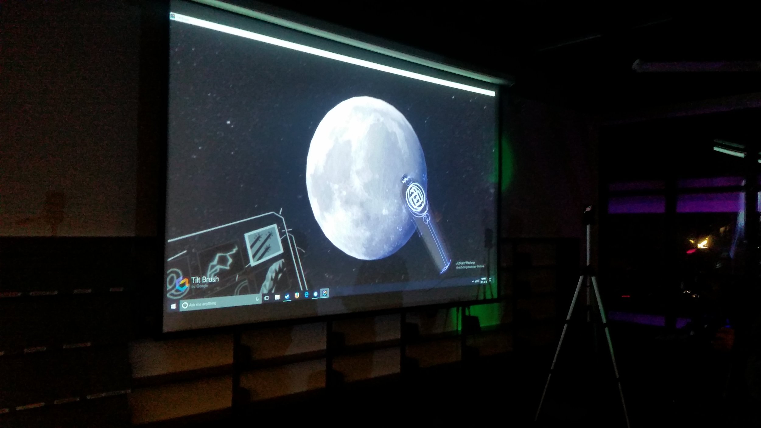 Google Tilt Brush in action