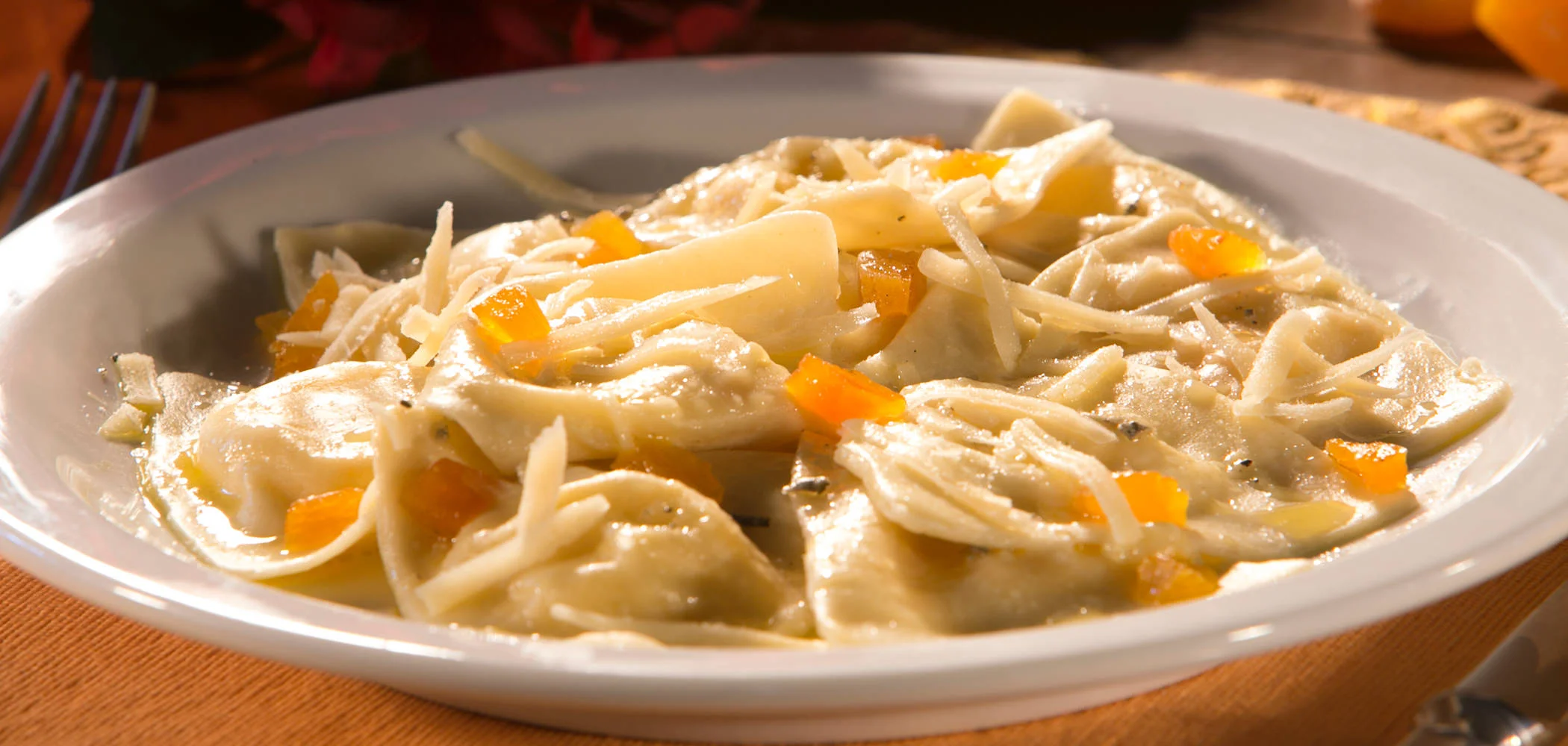 Ravioli+de+Bire+com+Damascos+Sole+Gourmet+.jpg