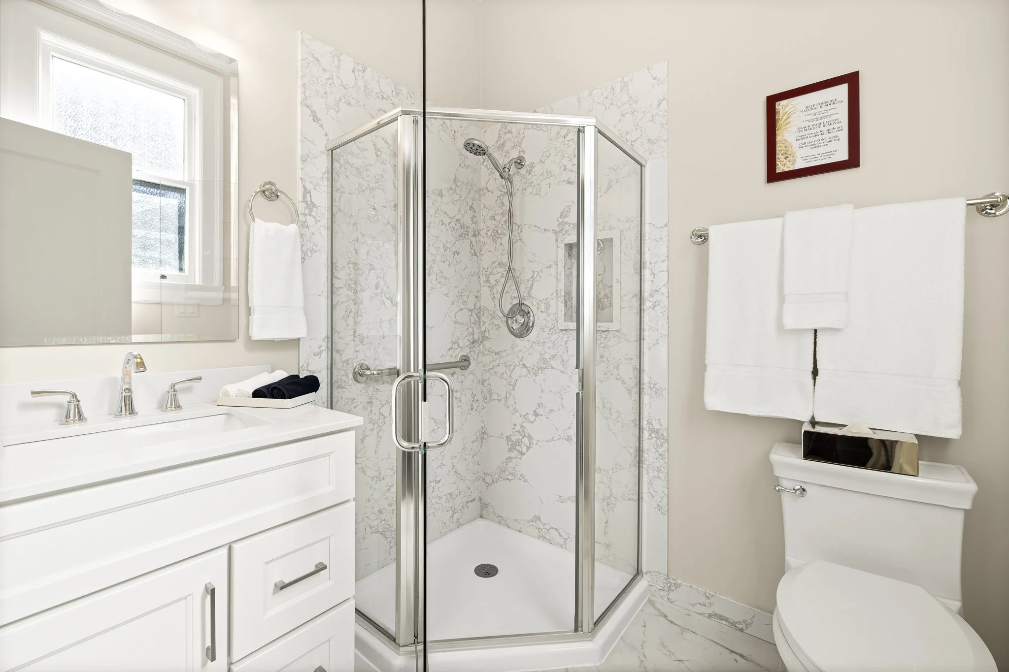 16-web-or-mls-730-powell-st.jpeg