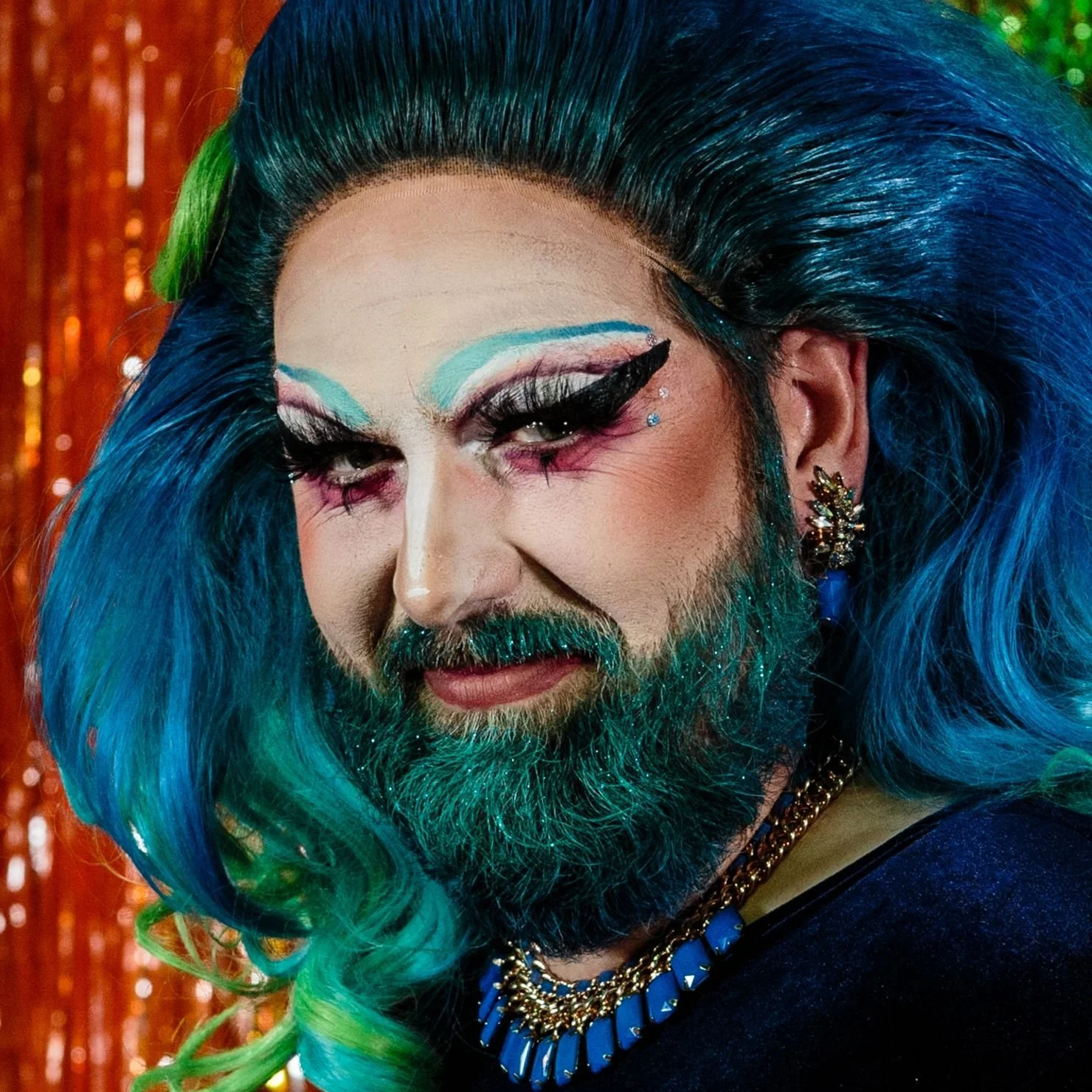 Review - Schmopera: "A Queer-Friendly Figaro out of Manitoba Underground Opera"