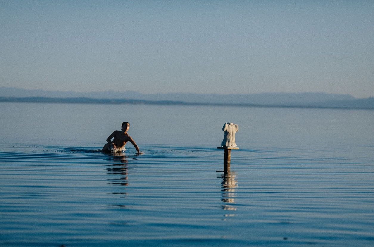 Inspired, as always, by the brave and talented artists who bring life to our beloved and threatened Salton Sea in Bombay Beach, CA
1. &quot;Angels,&quot; an installation celebrating trans life by L&iacute;o Mehiel @lio.mehiel featuring a sculpture by