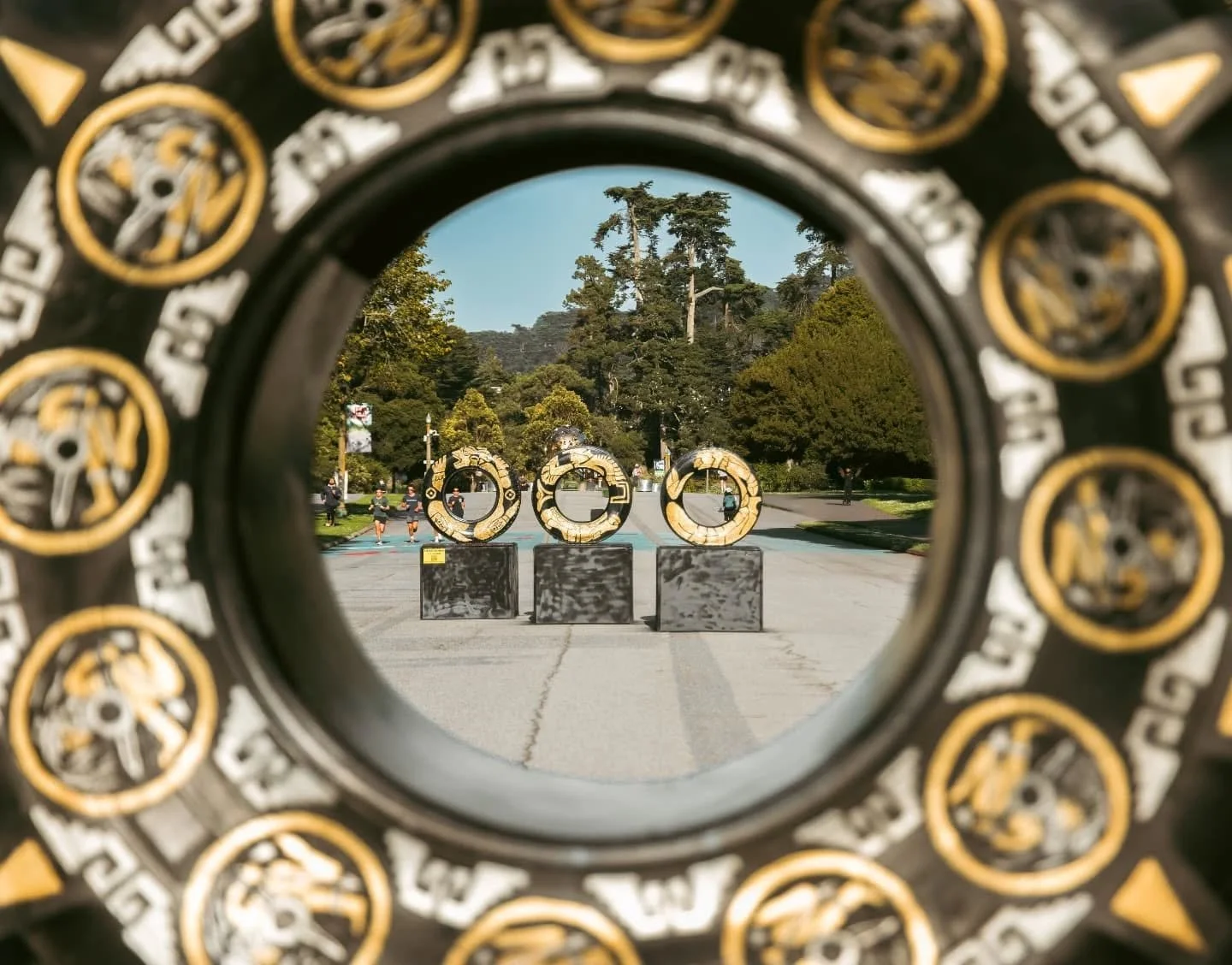🚲✨ If you&rsquo;ve wandered along The Golden Mile recently, you may have noticed a few new sculptures!

Artist Betsabe&eacute; Romero transforms recycled tires into towering totems that speak to migration, resilience, and community.

We&rsquo;re pro