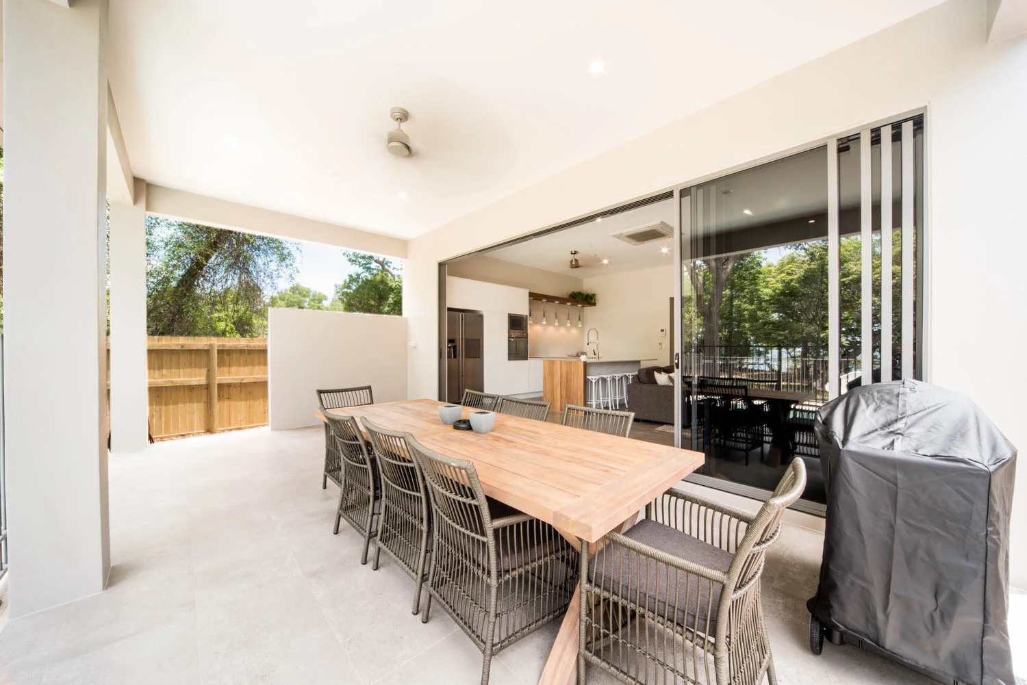 Web-2-72 Gloucester Ave  012.jpg