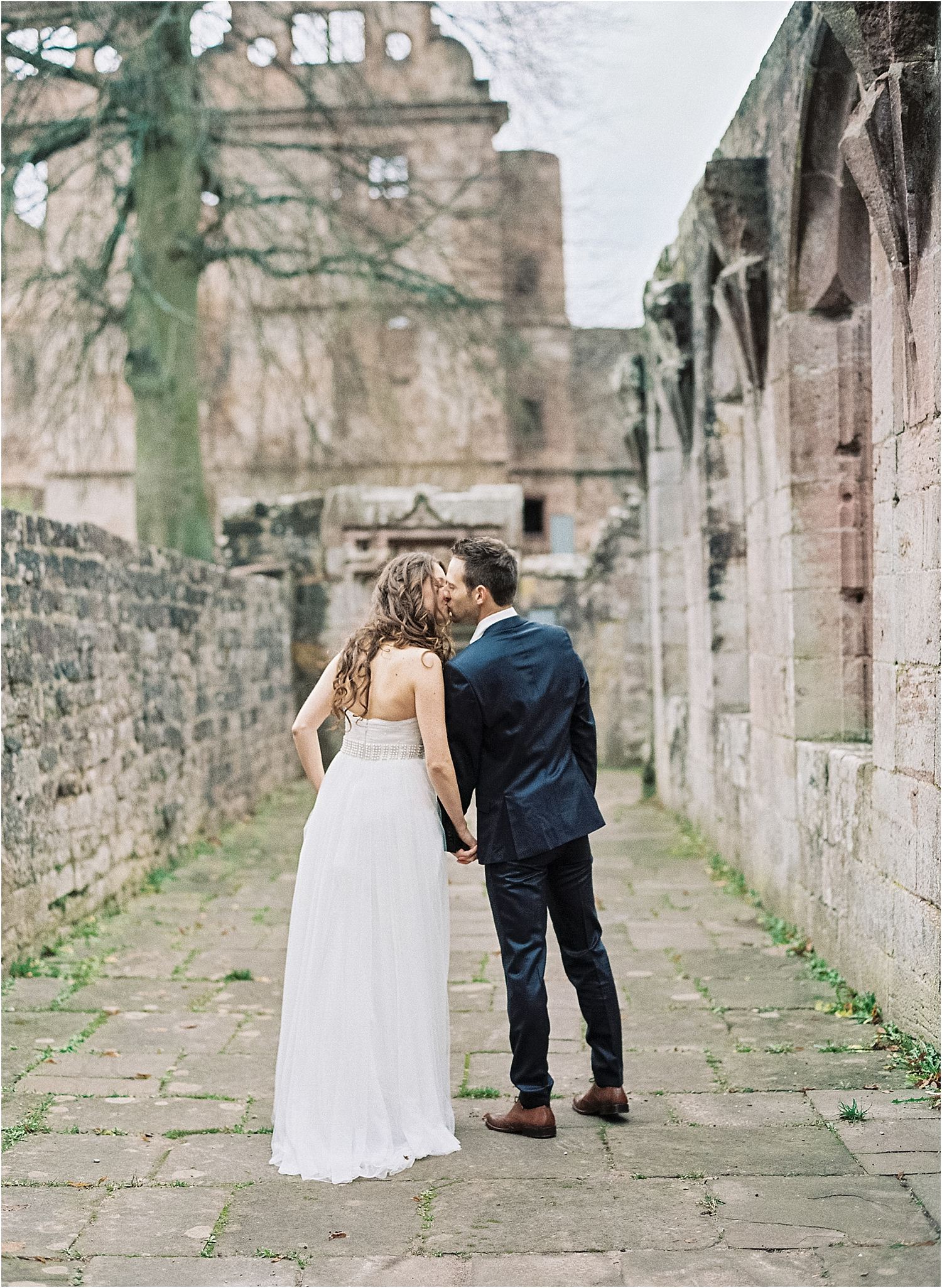 hochzeitsfotograf-tübingen-winterhochzeit-karoline-kirchhof (25 von 59).jpg