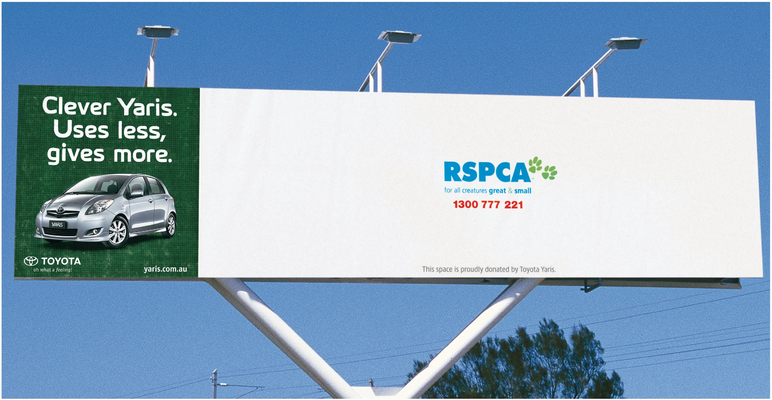 Yaris Outdoor Award.jpg