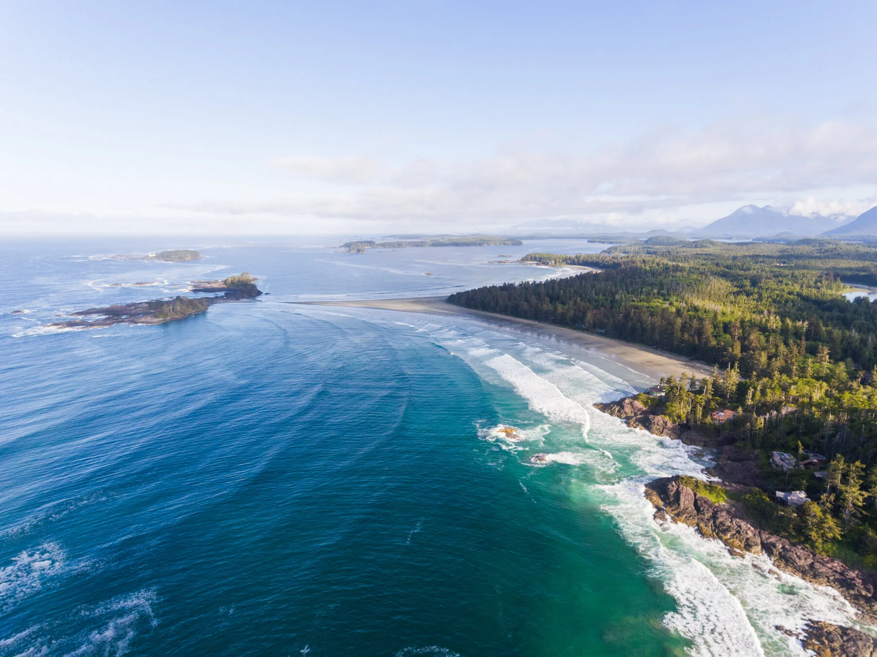Tofino_Surf_photography-South_chesterman_to_north-Vancouver_Island_Canada.jpg