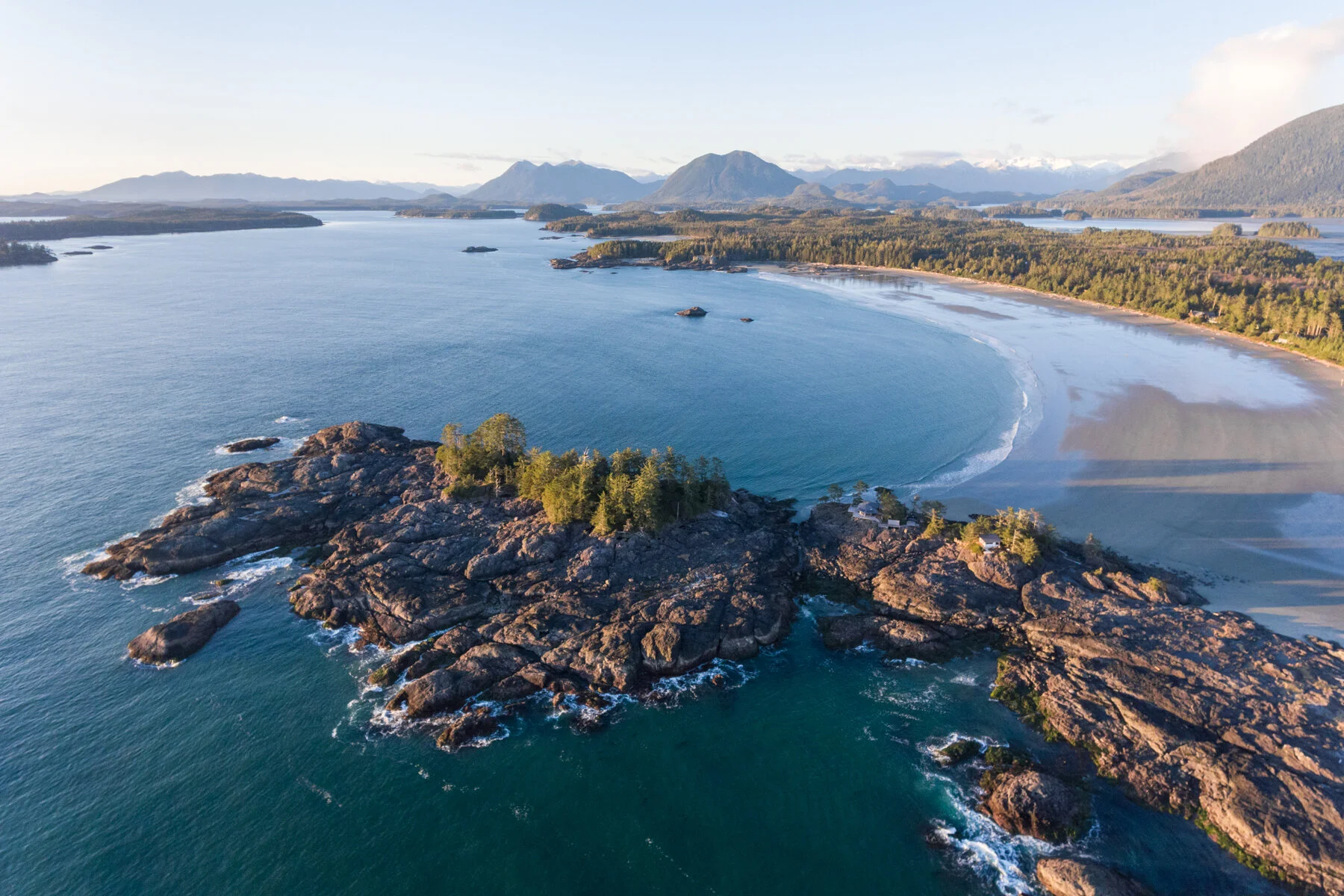 Tofino_Surf_photography-Sunset_at_Frank_Island-Vancouver_Island_Canada.jpg