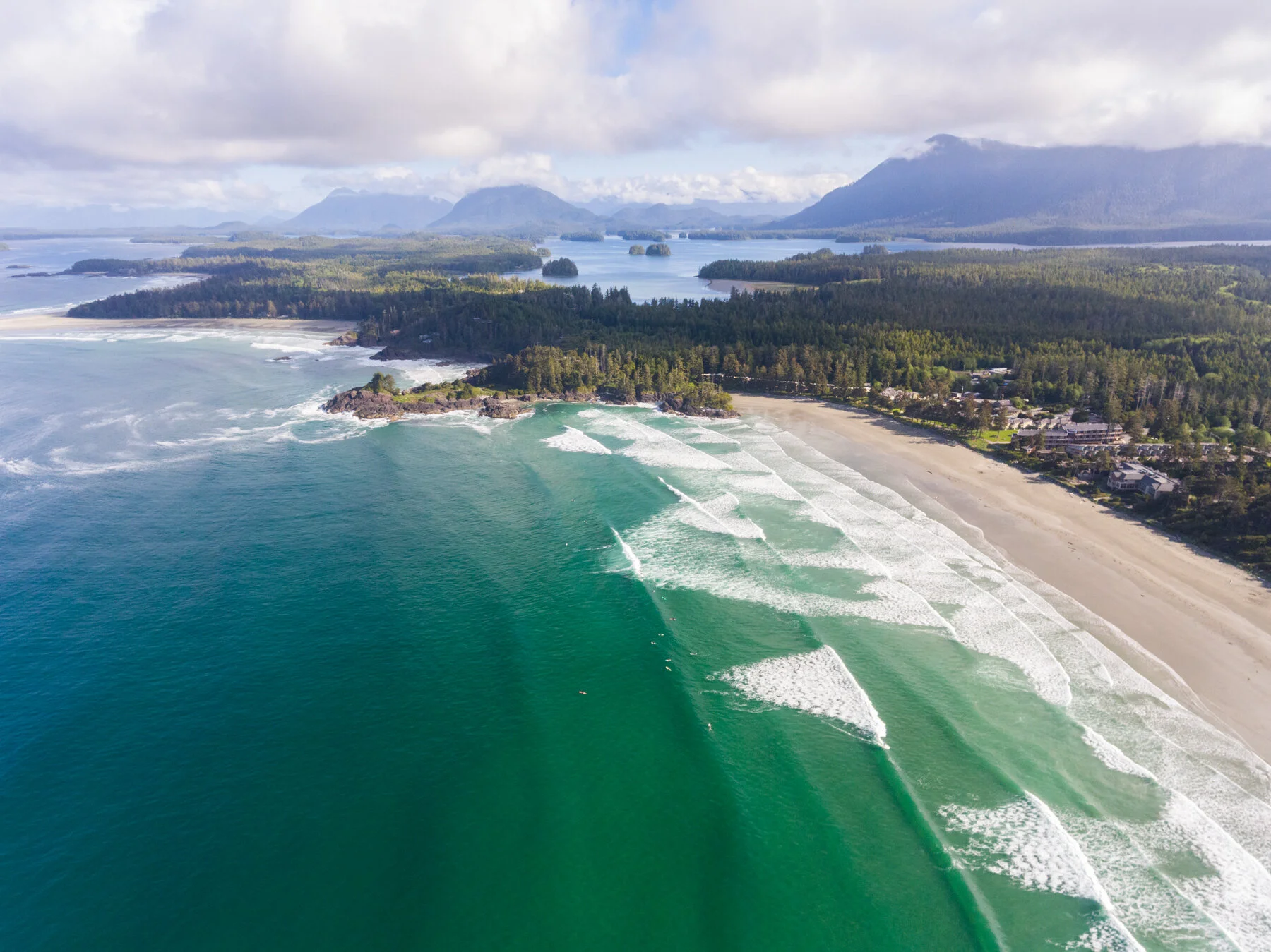 Tofino_Surf_photography-Cox_Bay_Our_magic_beach-Vancouver_Island_Canada.jpg